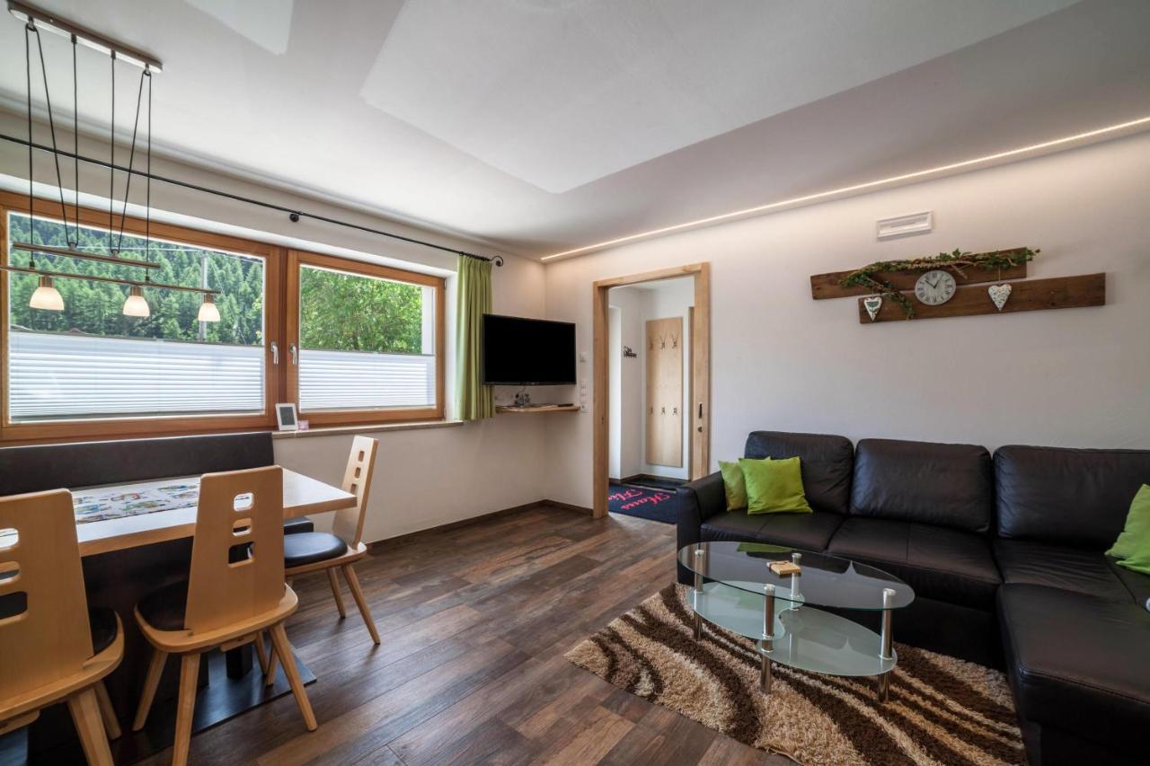 Ferienwohnung Haus Fliri 멜라고 외부 사진